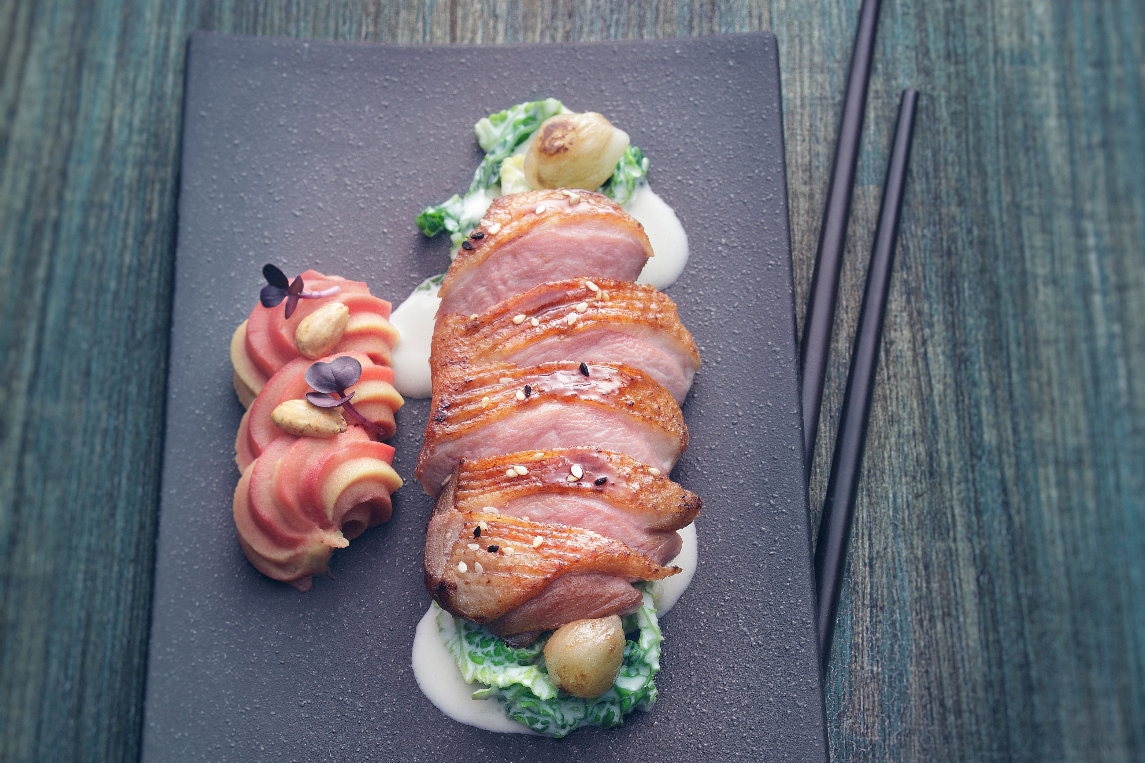 Gebratene Entenbrust &amp;quot;Gomashio&amp;quot; – Rezepte – Kulinarik – WIBERG