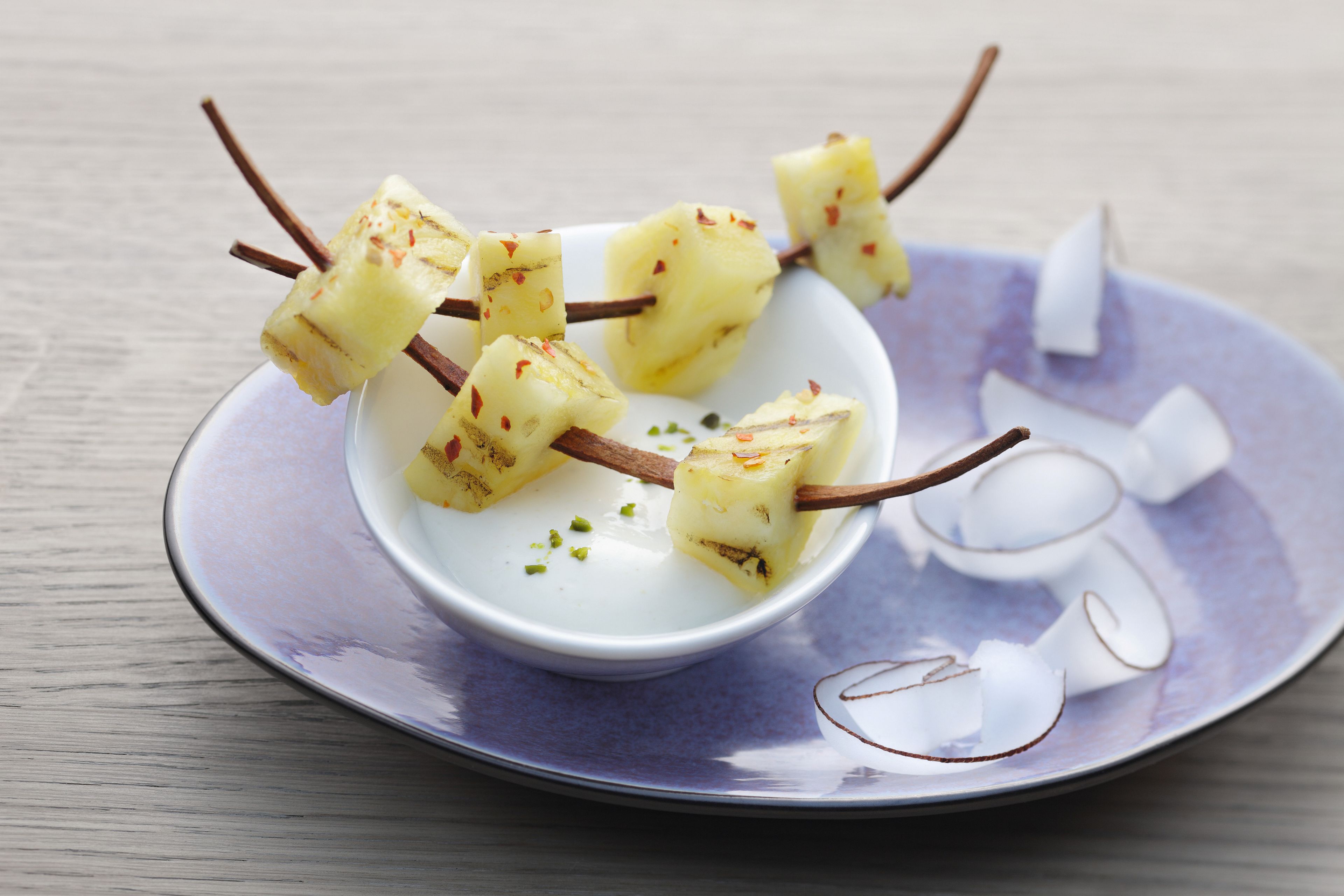 Gegrillter Spieß von der Ananas