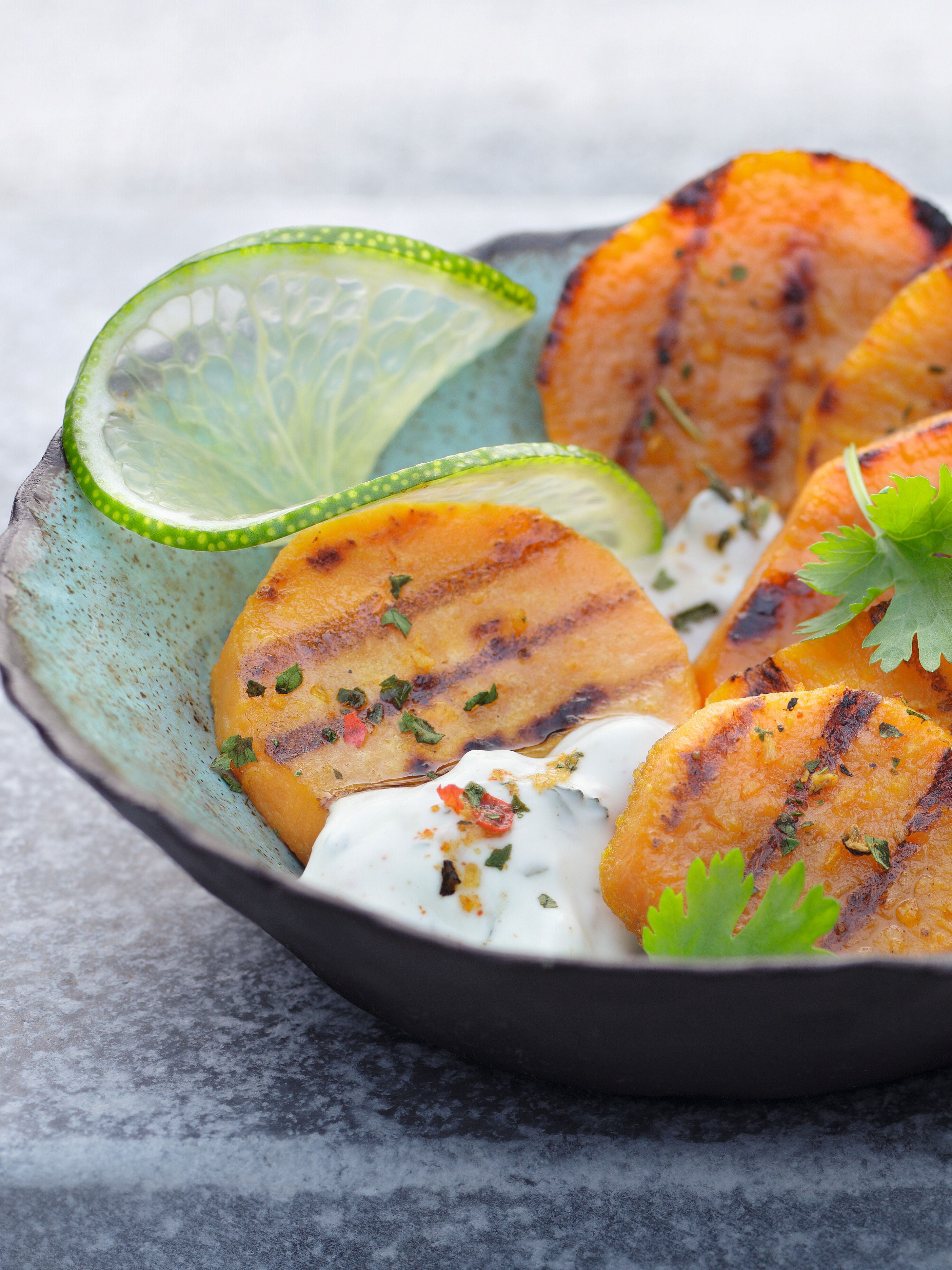 Gegrillte Süßkartoffel-Scheiben