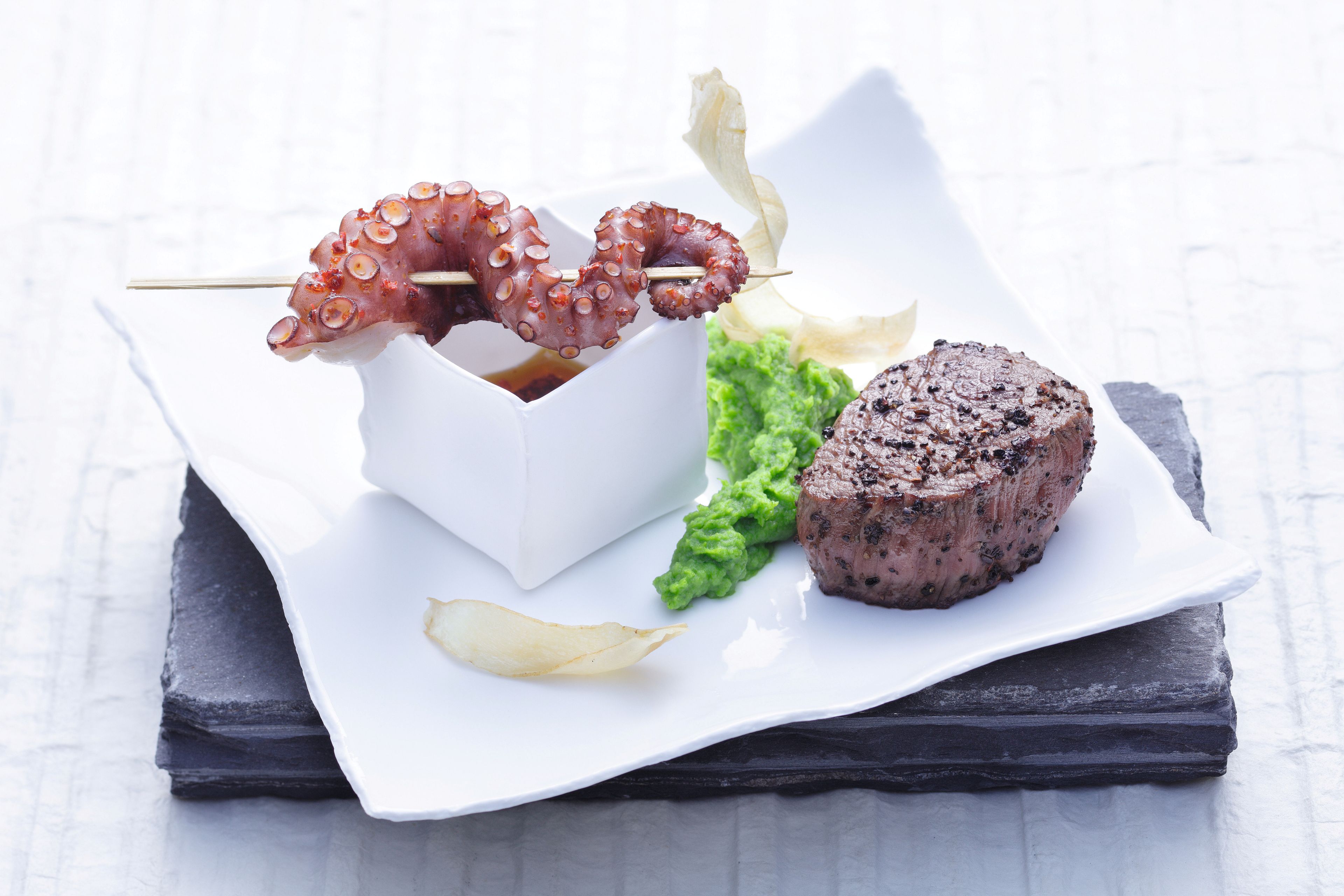 RED Oktopus und BLACK Beef